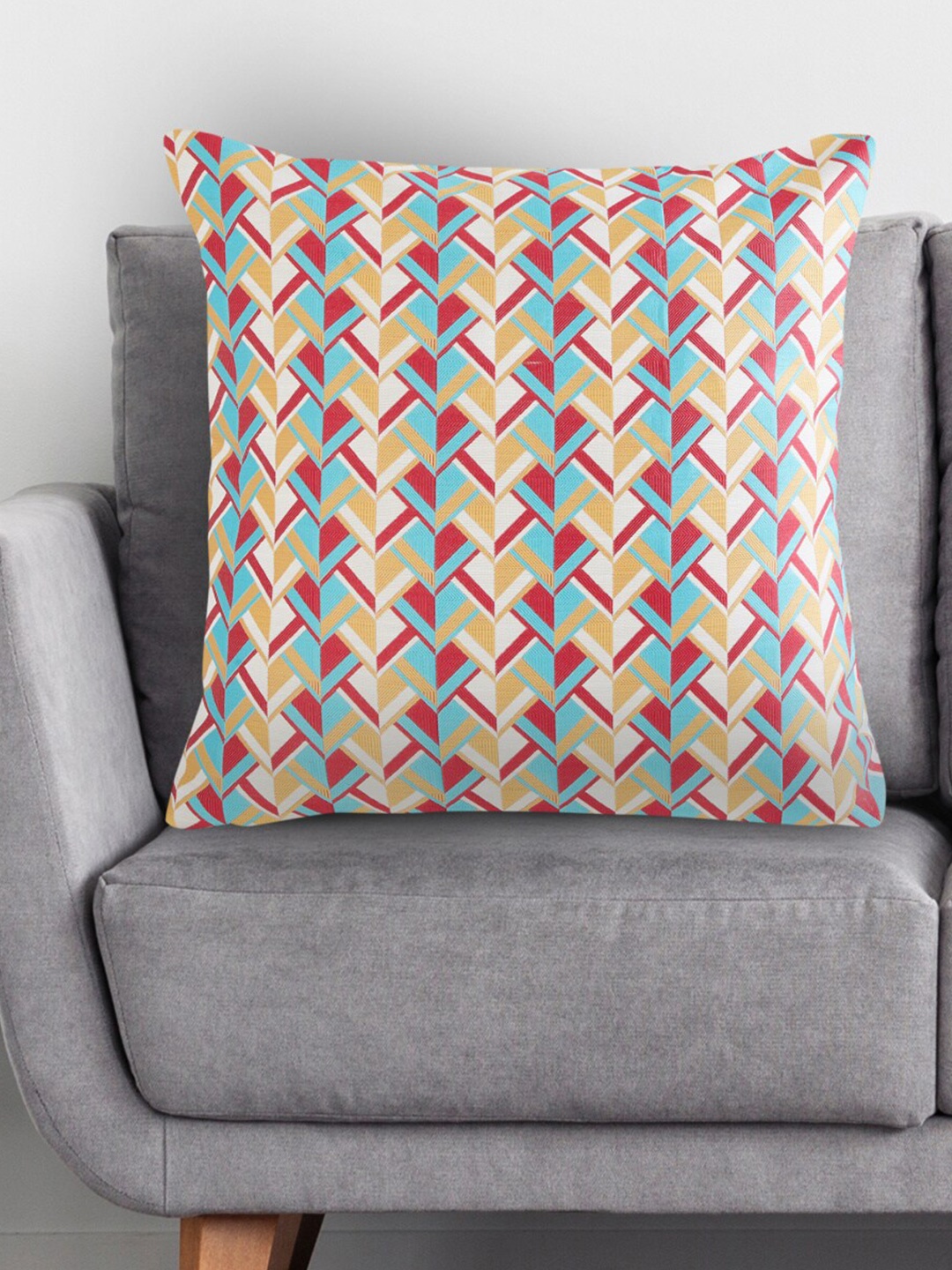 

Home Centre White & Blue Geometric Square Cushion Covers