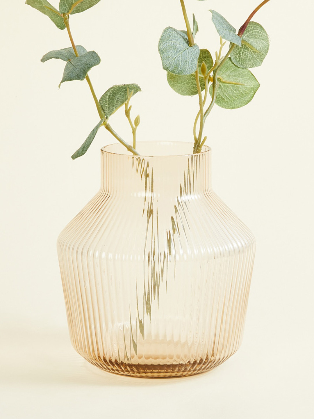 

Home Centre Transparent Textured Glass Vase