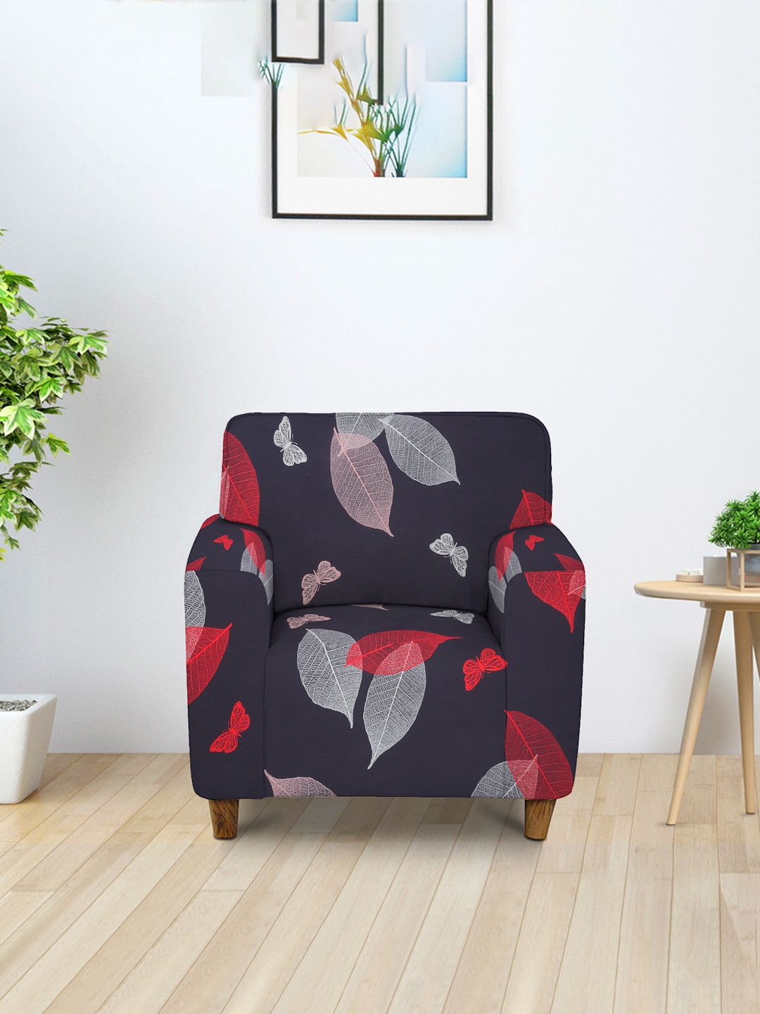 

Cortina Black Printed 1 Seater Sofa Cover
