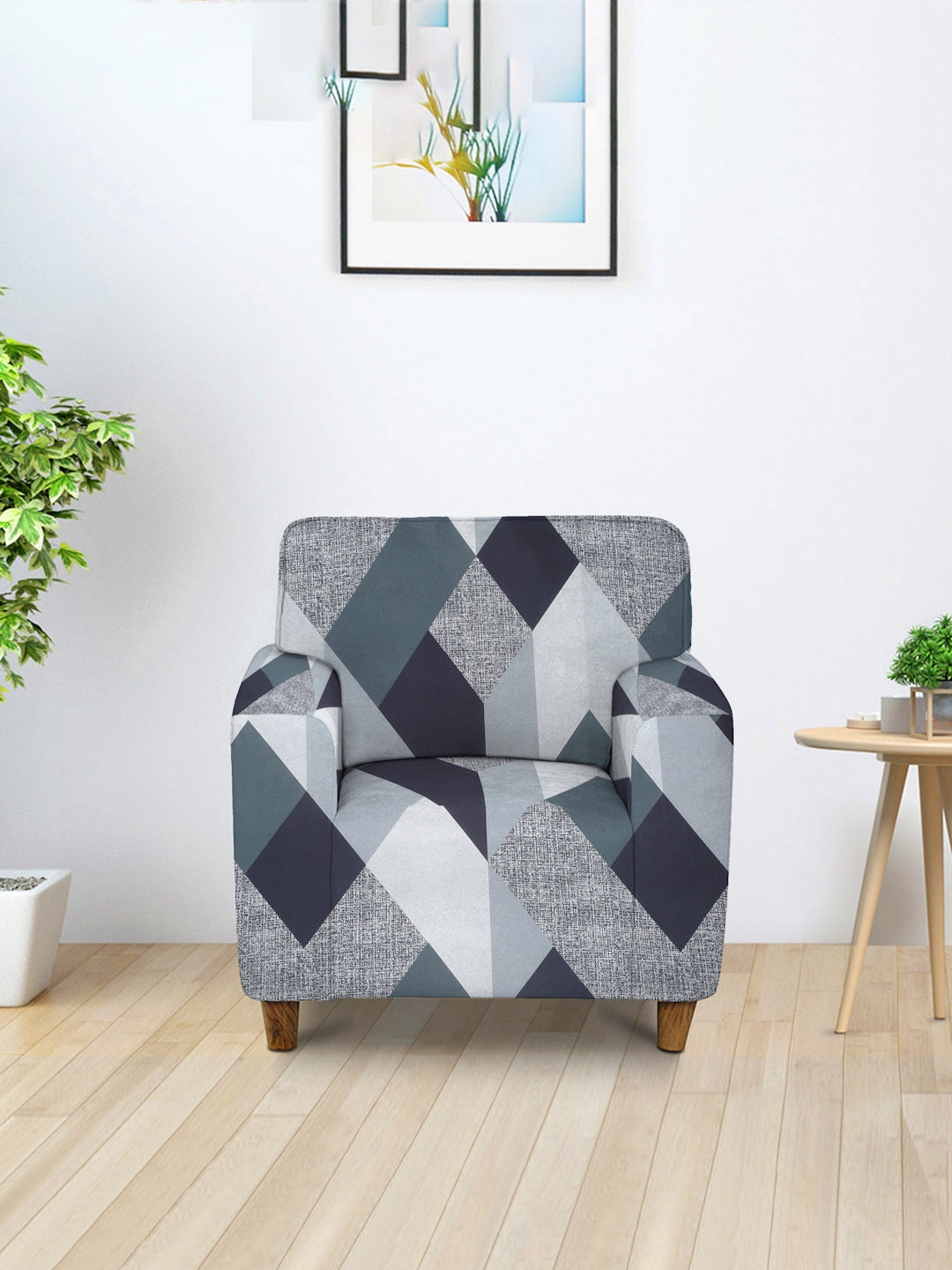 Cortina Black & Grey Printed 1-Seater Stretchable Non-Slip Sofa Slipcover