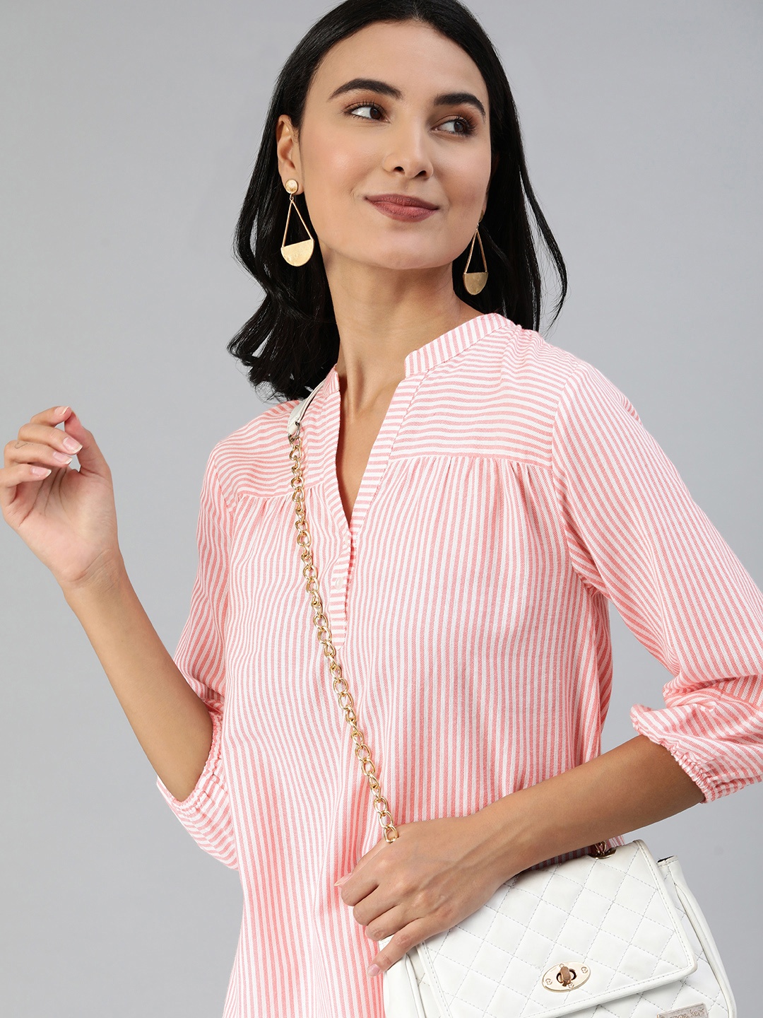 

ANI White & Peach-Coloured Striped Longline Top