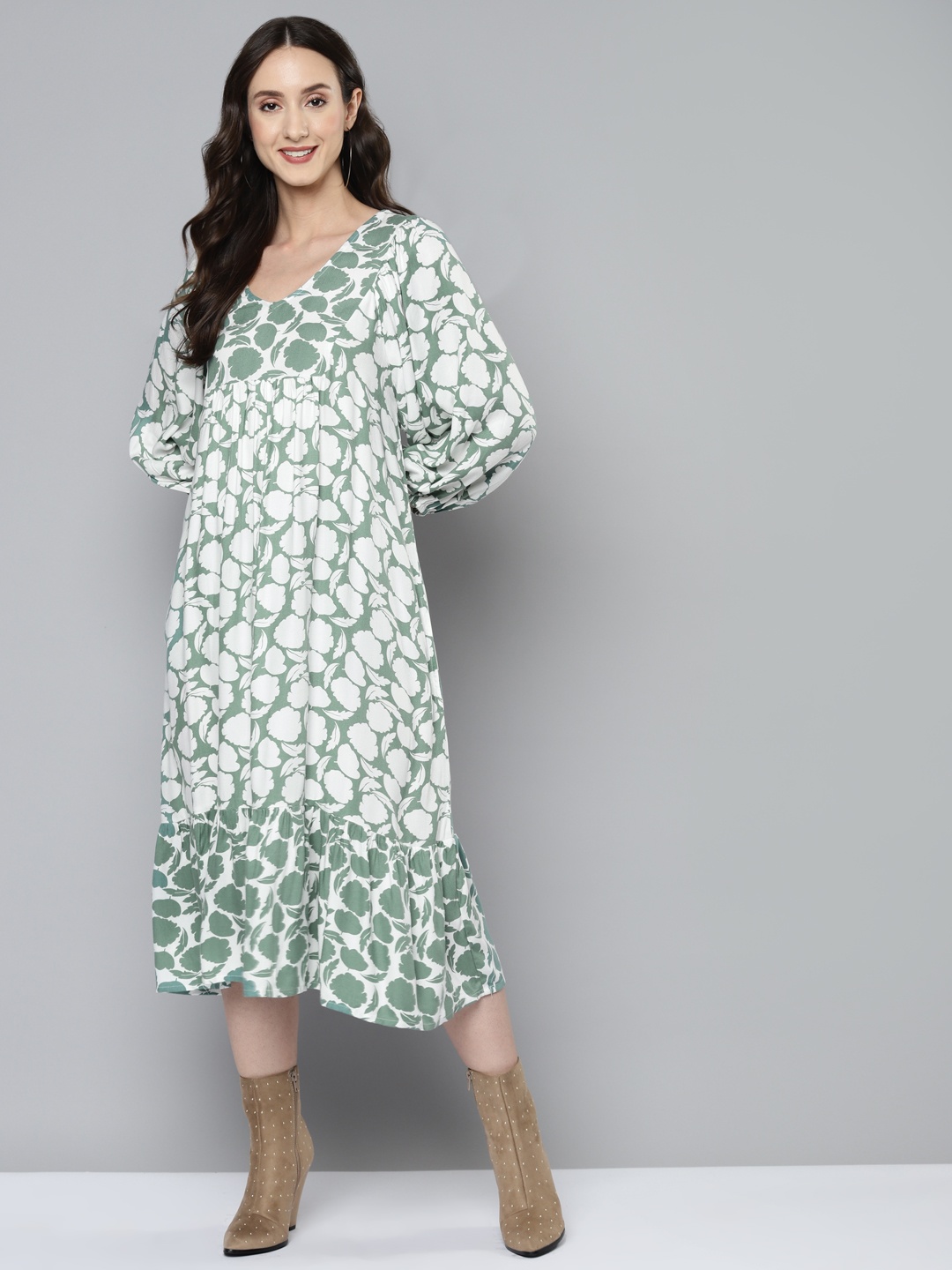 

Femella Sage Green & White Floral Midi Dress
