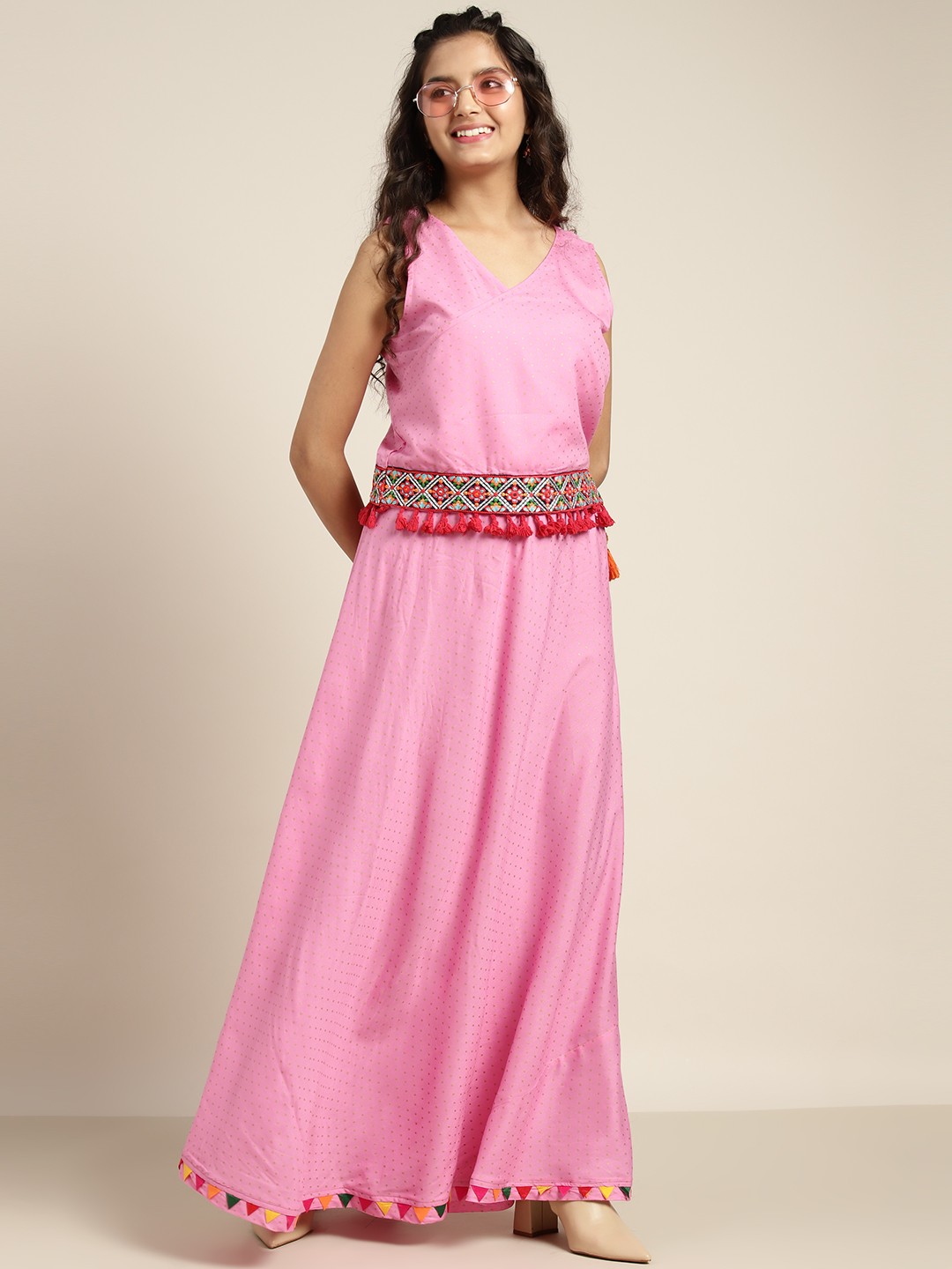 

Sangria Girls Pink & Gold-Toned Polka Dots Print Ready to Wear Lehenga Choli