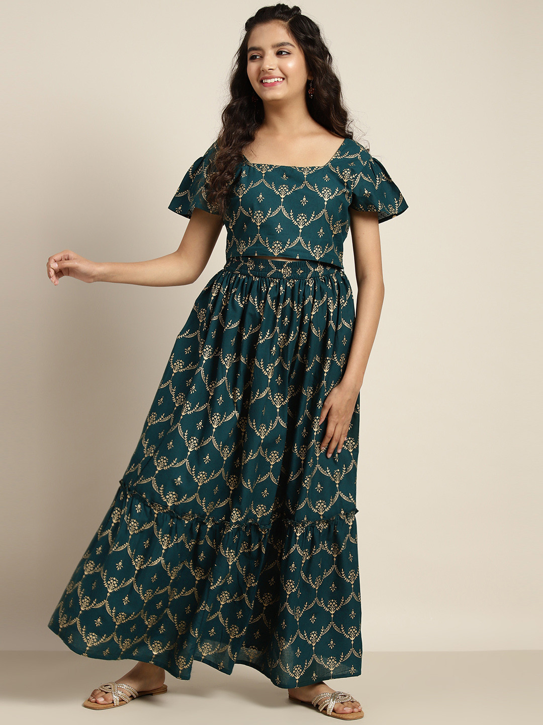 

Sangria Teen Girls Green & Golden Ethnic Motifs Print Cotton Ready to Wear Lehenga & Choli