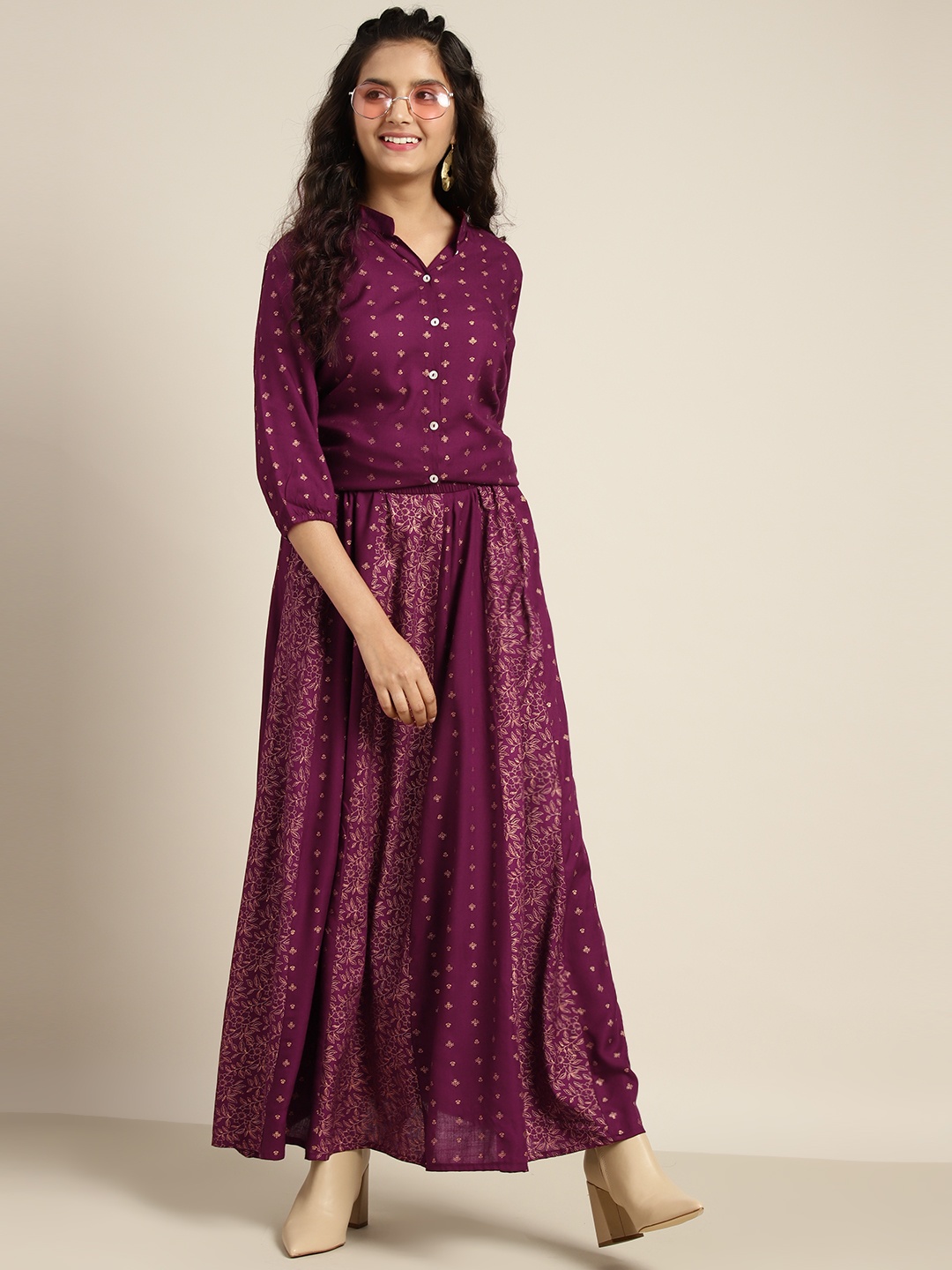 

Sangria Girls Purple & Golden Ethnic Motifs Print Ready to Wear Lehenga & Blouse