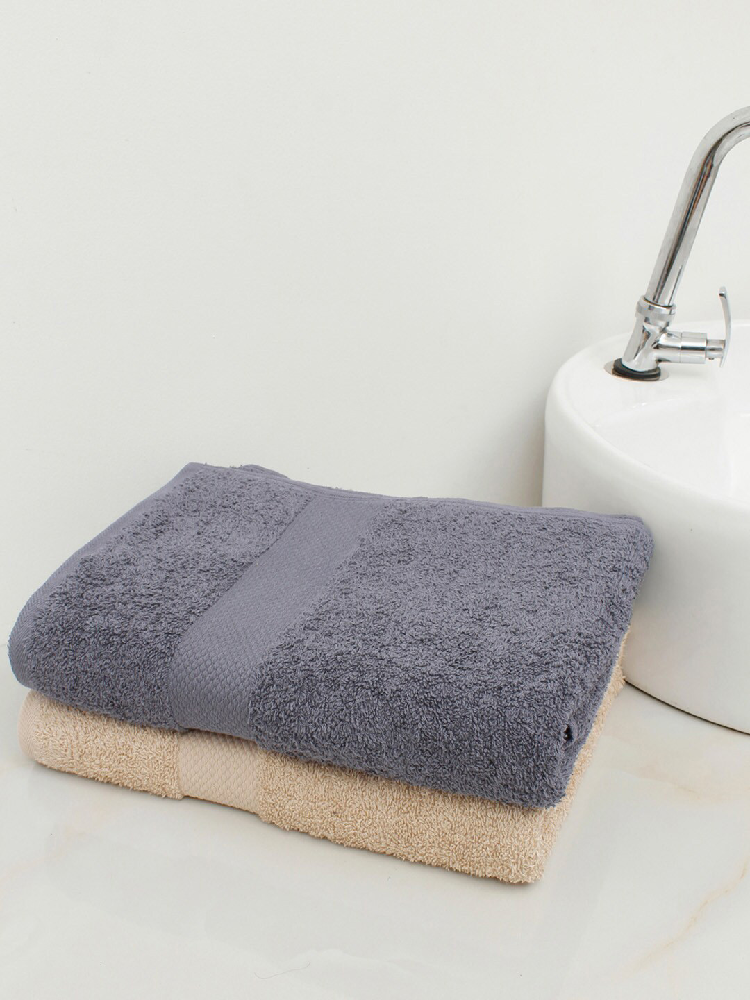 

AVI Living Set Of 2 Solid 500 GSM Cotton Bath Towels, Beige