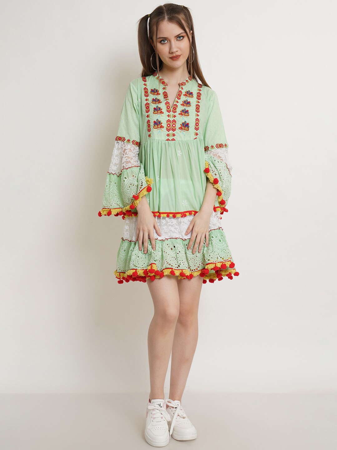 

IX IMPRESSION Women Green Floral Embroidered Ethnic Dress