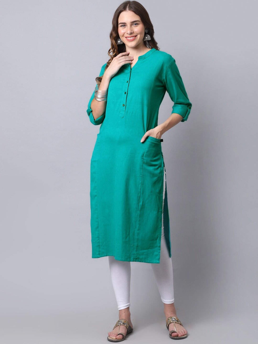 

Pistaa Women Sea Green Solid Straight Kurta