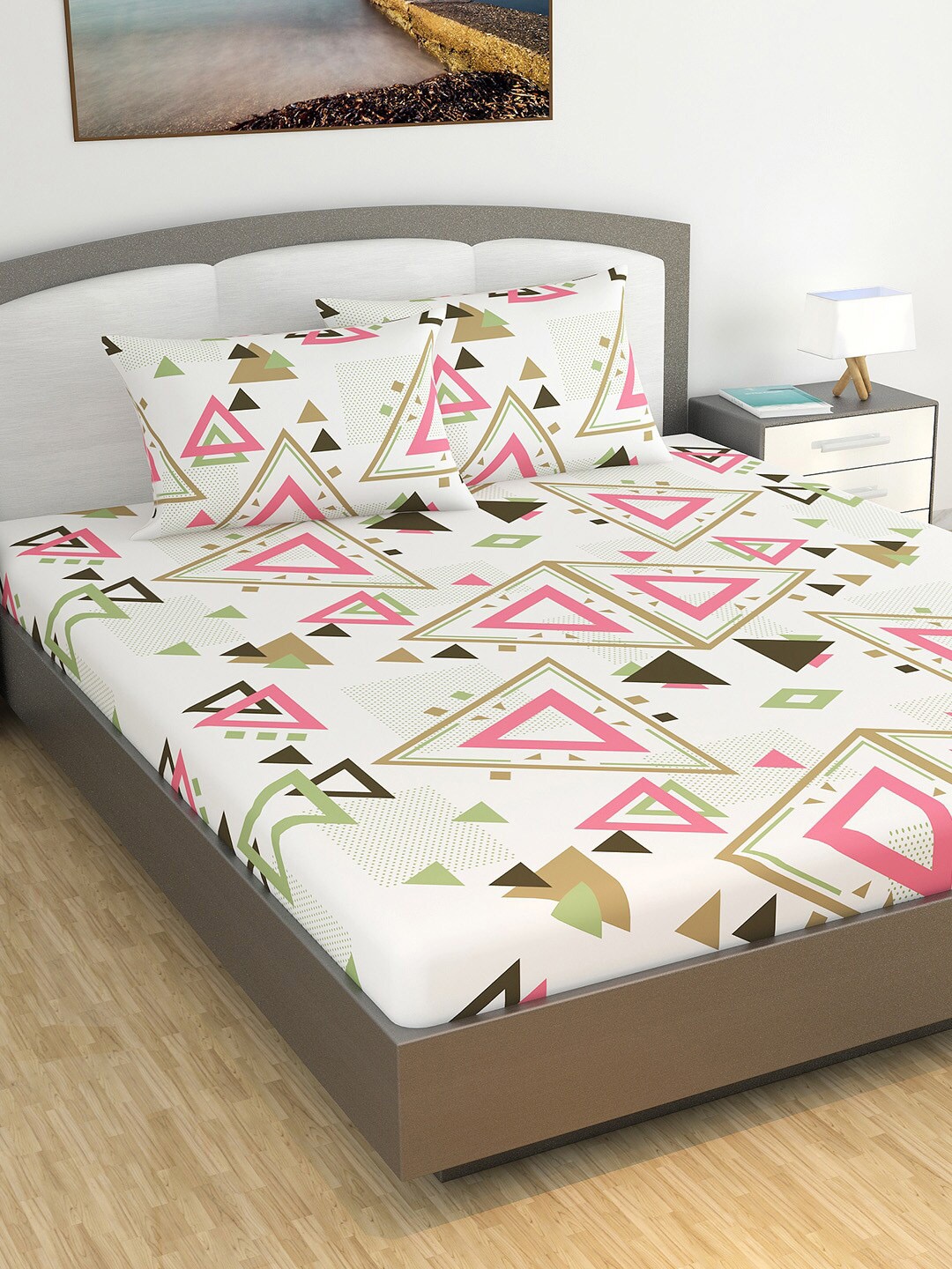 

Divine Casa White & Pink Geometric Print 120 TC King Bedsheet with 2 Pillow Covers
