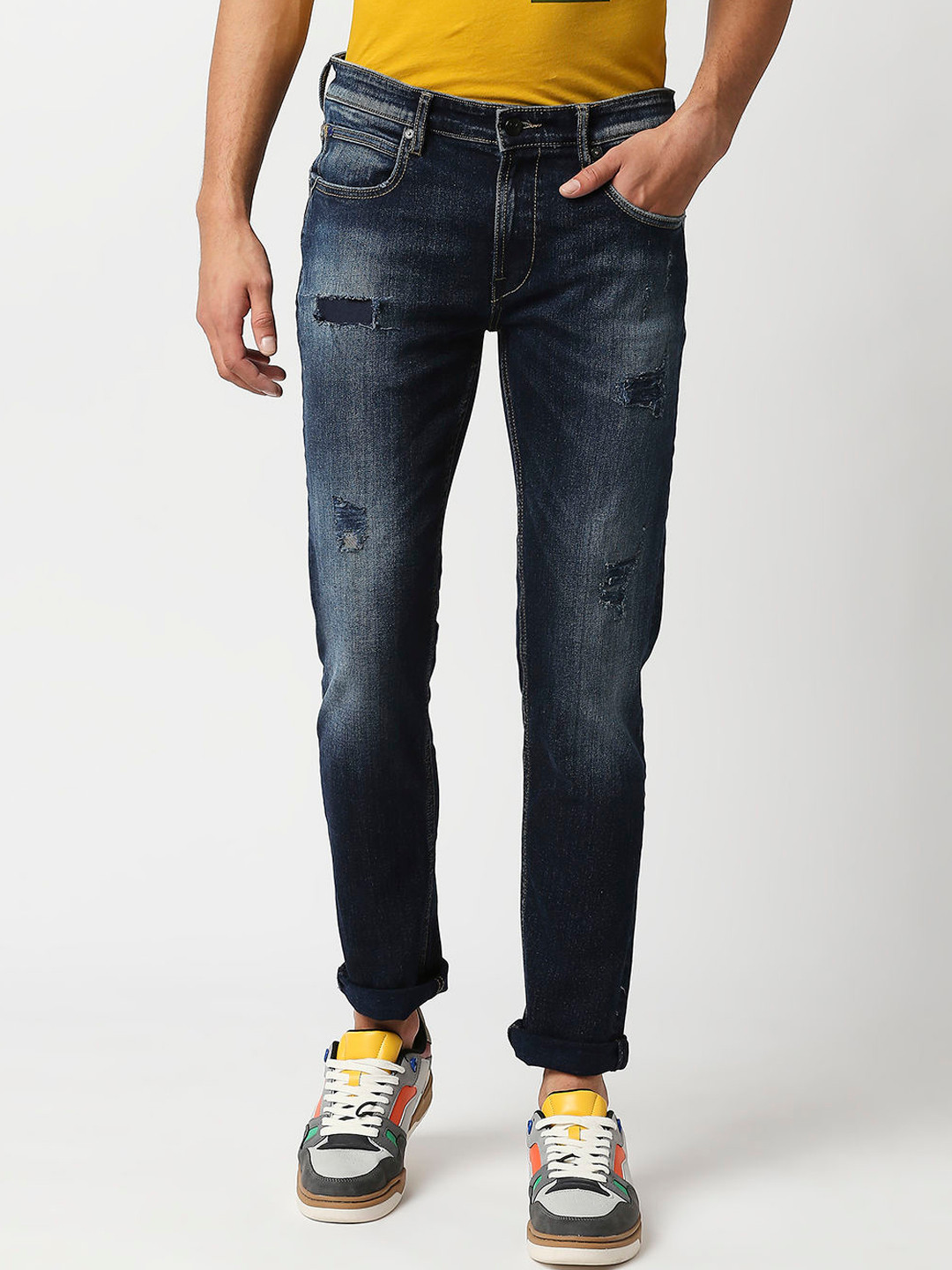 

Pepe Jeans Men Blue Cotton Tapered Low-Rise Mildly Distressed Heavy Fade Stretchable Jeans
