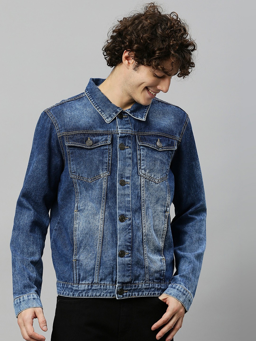 

Hubberholme Men Blue Washed Lightweight Denim Jacket