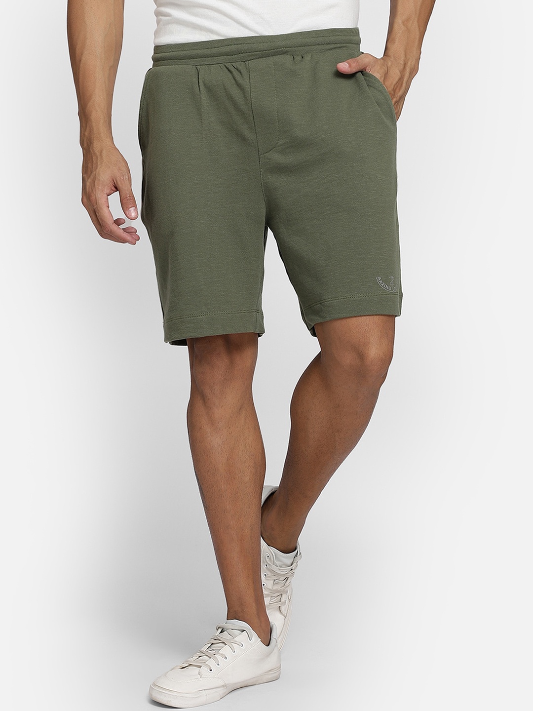 

Aazing London Men Olive Green Shorts