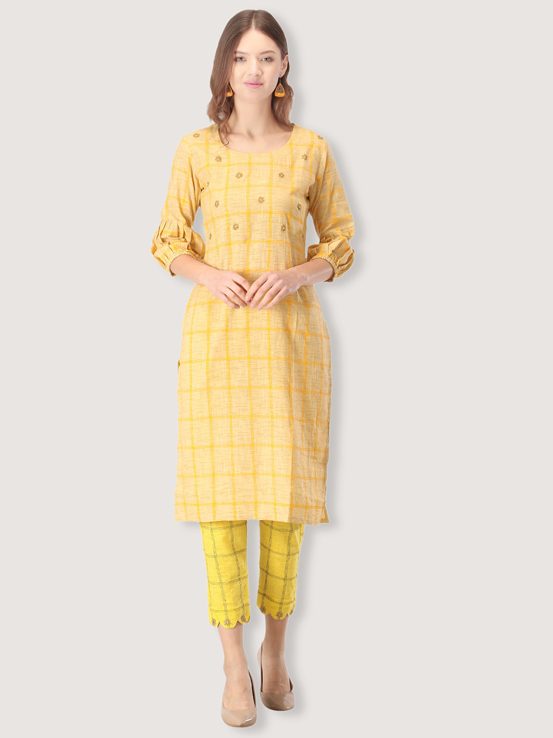 

FEMMIBELLA Women Yellow Printed Kurta Set