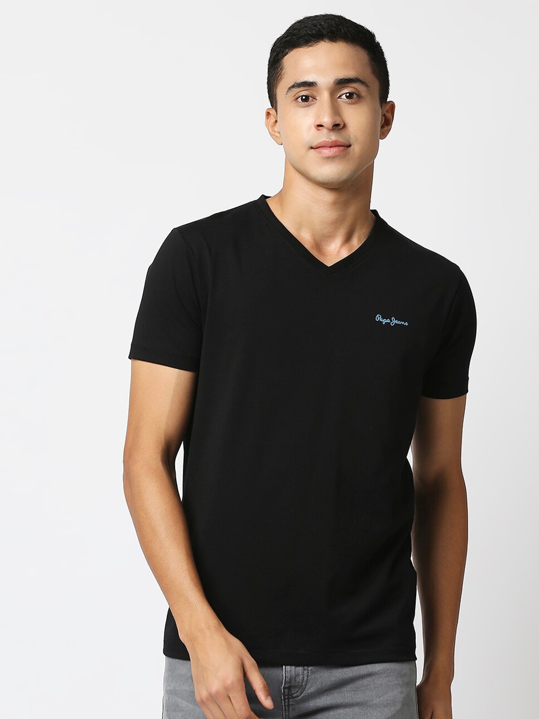 

Pepe Jeans Men Black V-Neck Slim Fit T-shirt