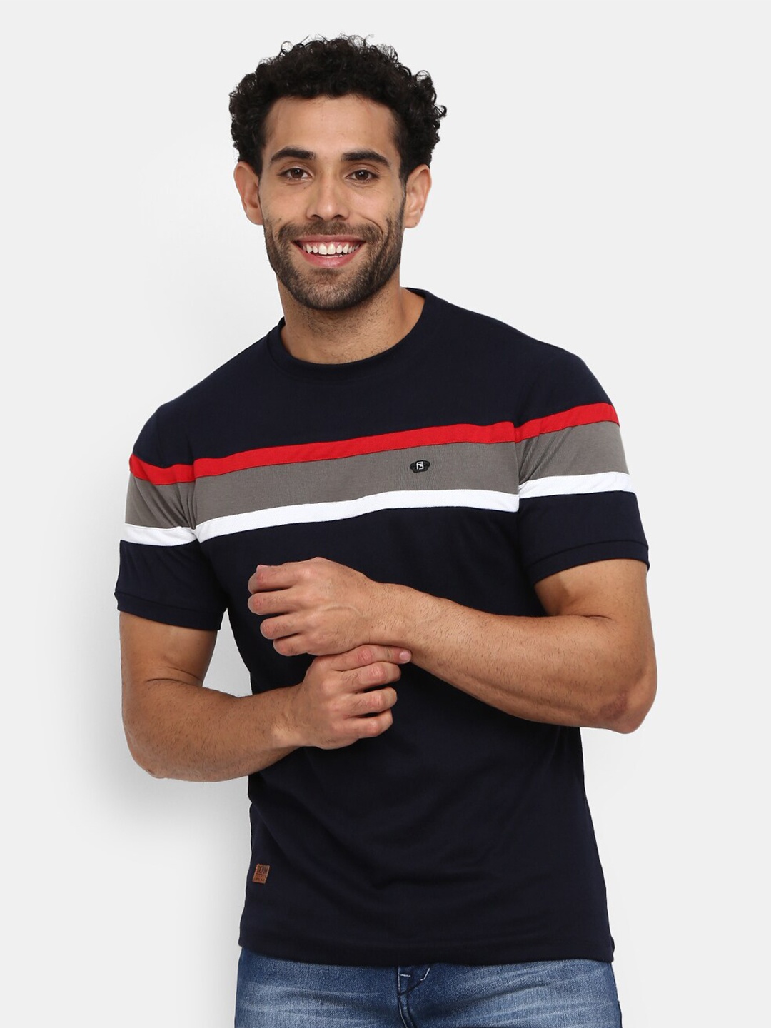 

V-Mart Men Navy Blue Striped Slim Fit T-shirt