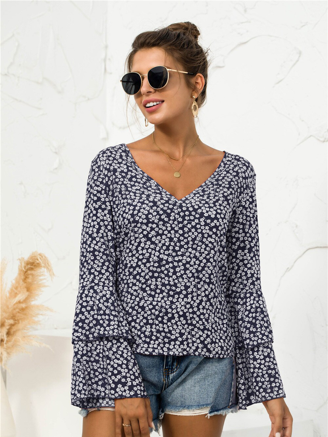 

BoStreet Black Floral Print Top