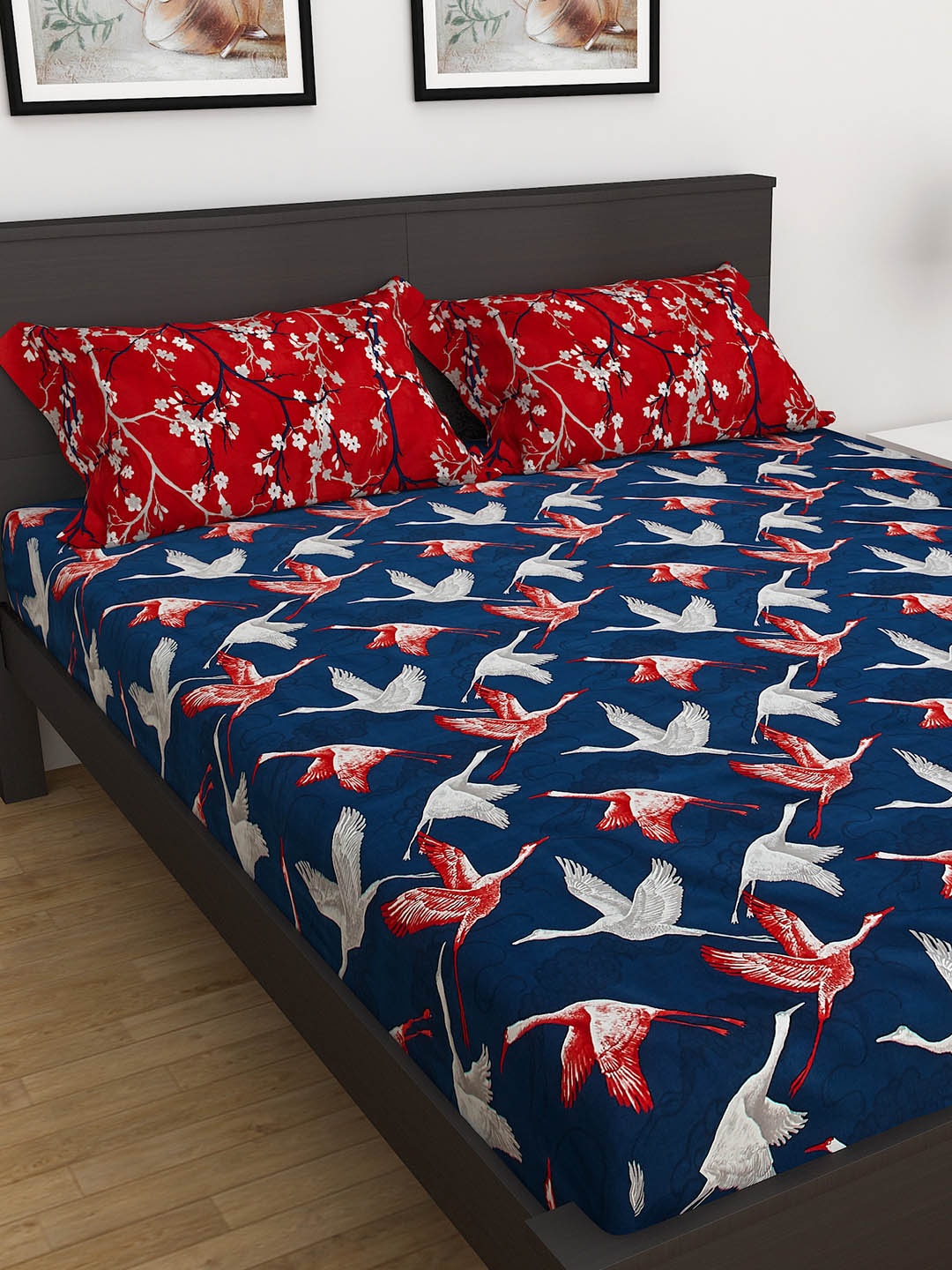 

Home Centre Adults Blue & Red Conversational 180 TC King Bedsheet with 2 Pillow Covers
