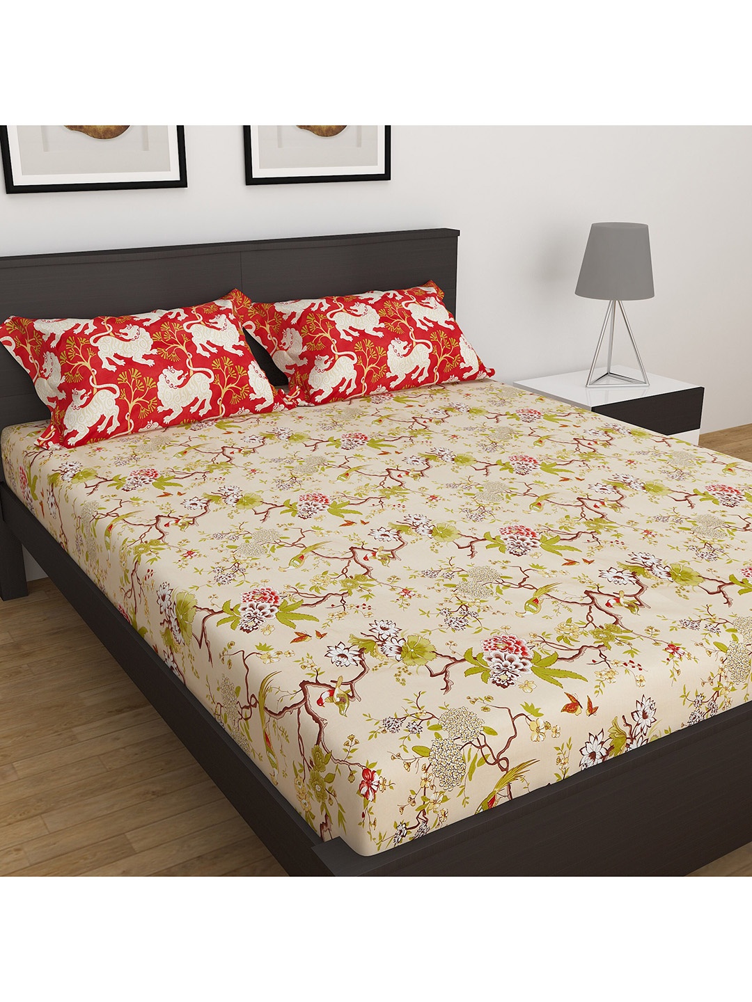 

Home Centre 3Pcs Art Of Asia-Tiger Trails Multicolour Printed King Fitted Bedsheet Set, Beige