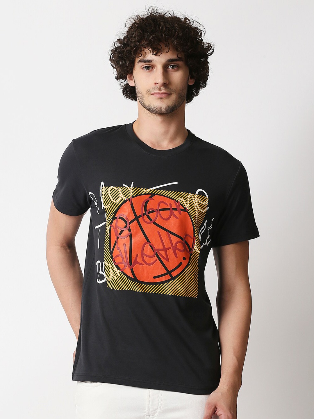 

Blamblack Men Grey Graphic Printed T-shirt