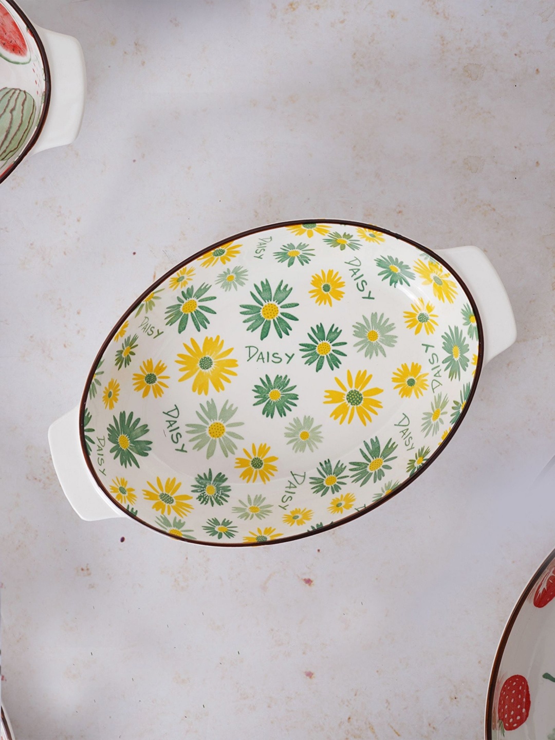 

Nestasia White & Yellow Daisy Printed Baking Dish