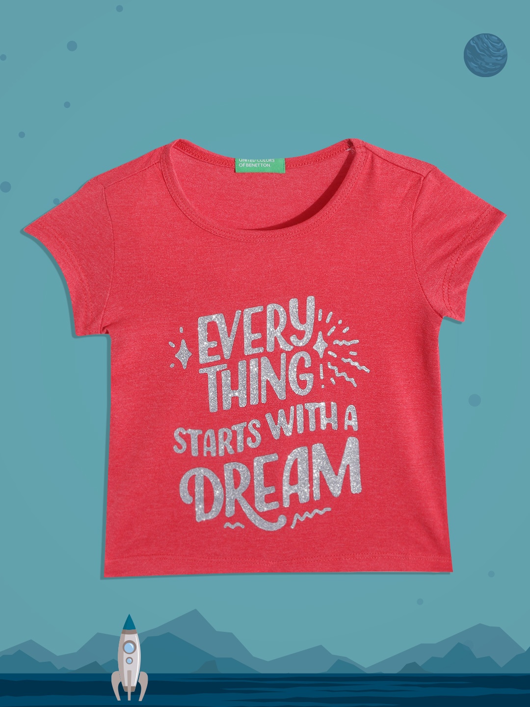 

United Colors of Benetton Girls Red & Silver-Toned Typography Printed T-shirt