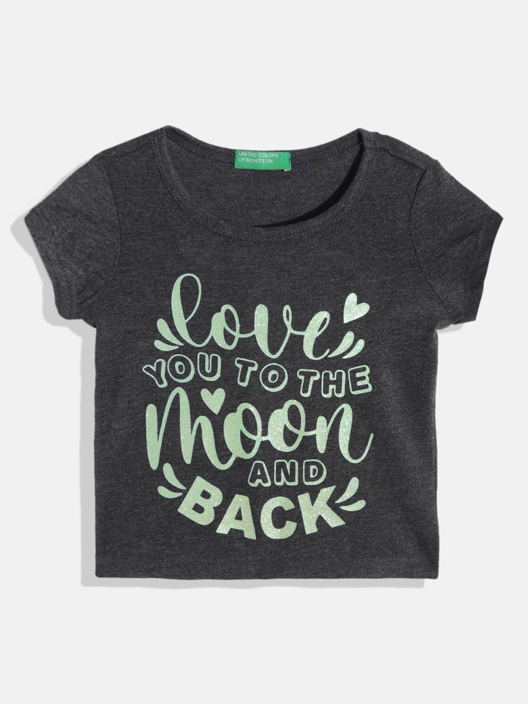 

United Colors of Benetton Girls Black & Green Typography Printed T-shirt
