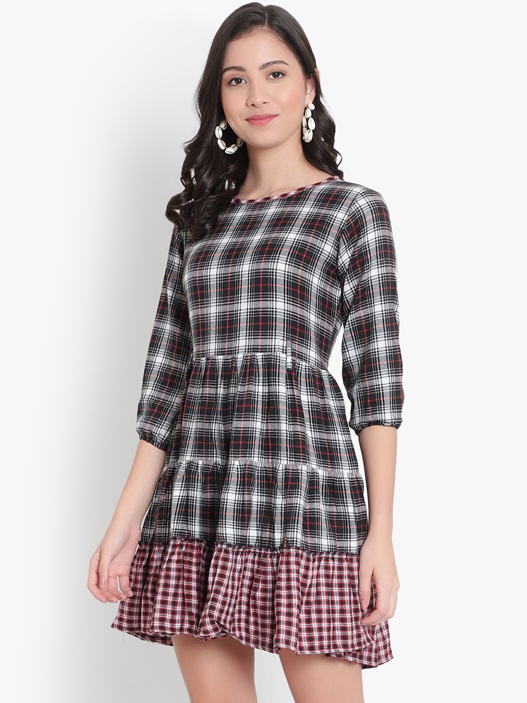 

heemara Black Women Checked Drop-Waist Dress
