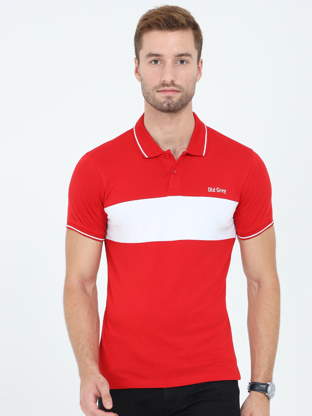

Old Grey Men Red & White Colourblocked Polo Collar Slim Fit T-shirt