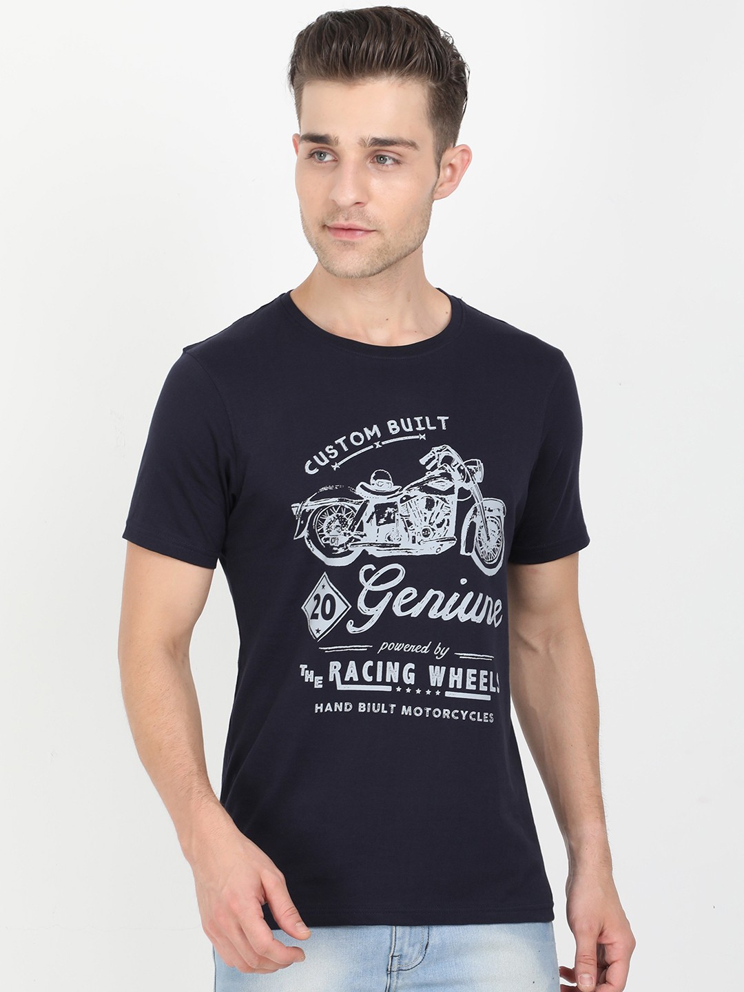 

Old Grey Men Navy Blue & White Typography Printed Slim Fit T-shirt