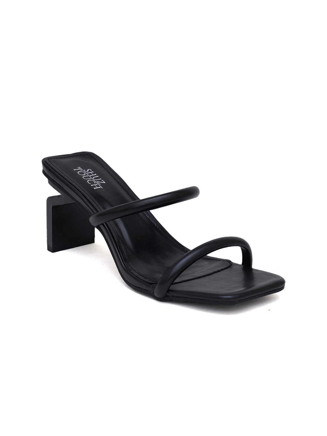 

SHUZ TOUCH Black Solid Block Sandals
