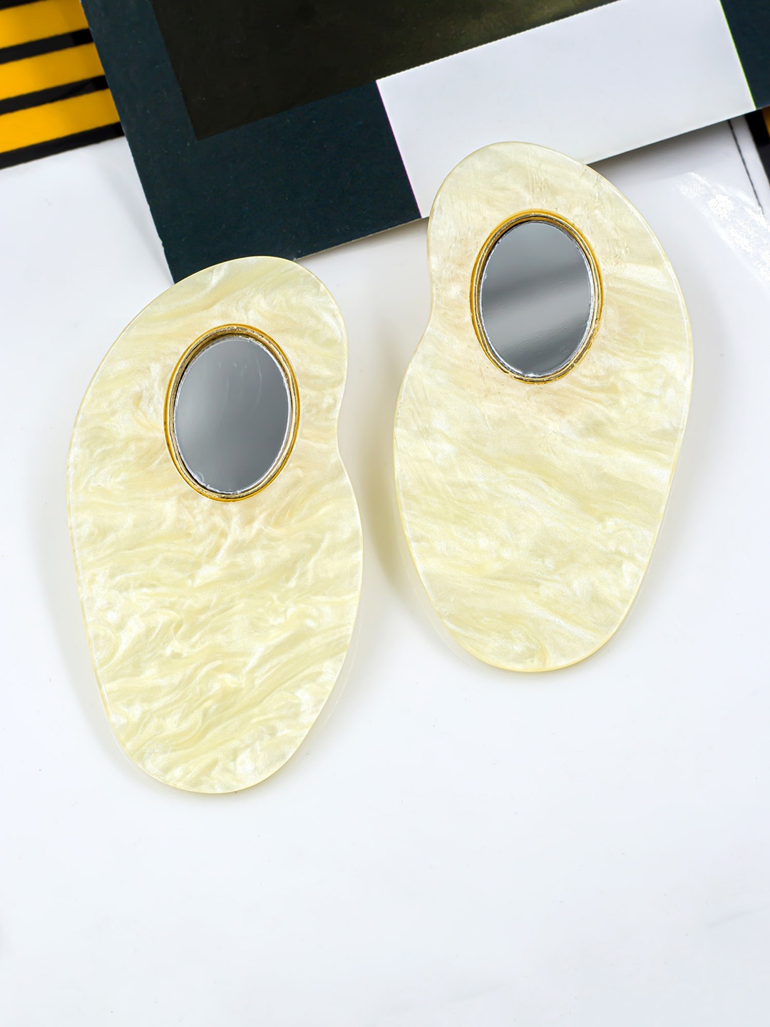 

Bellofox White & Cream Quirky Studs Earrings