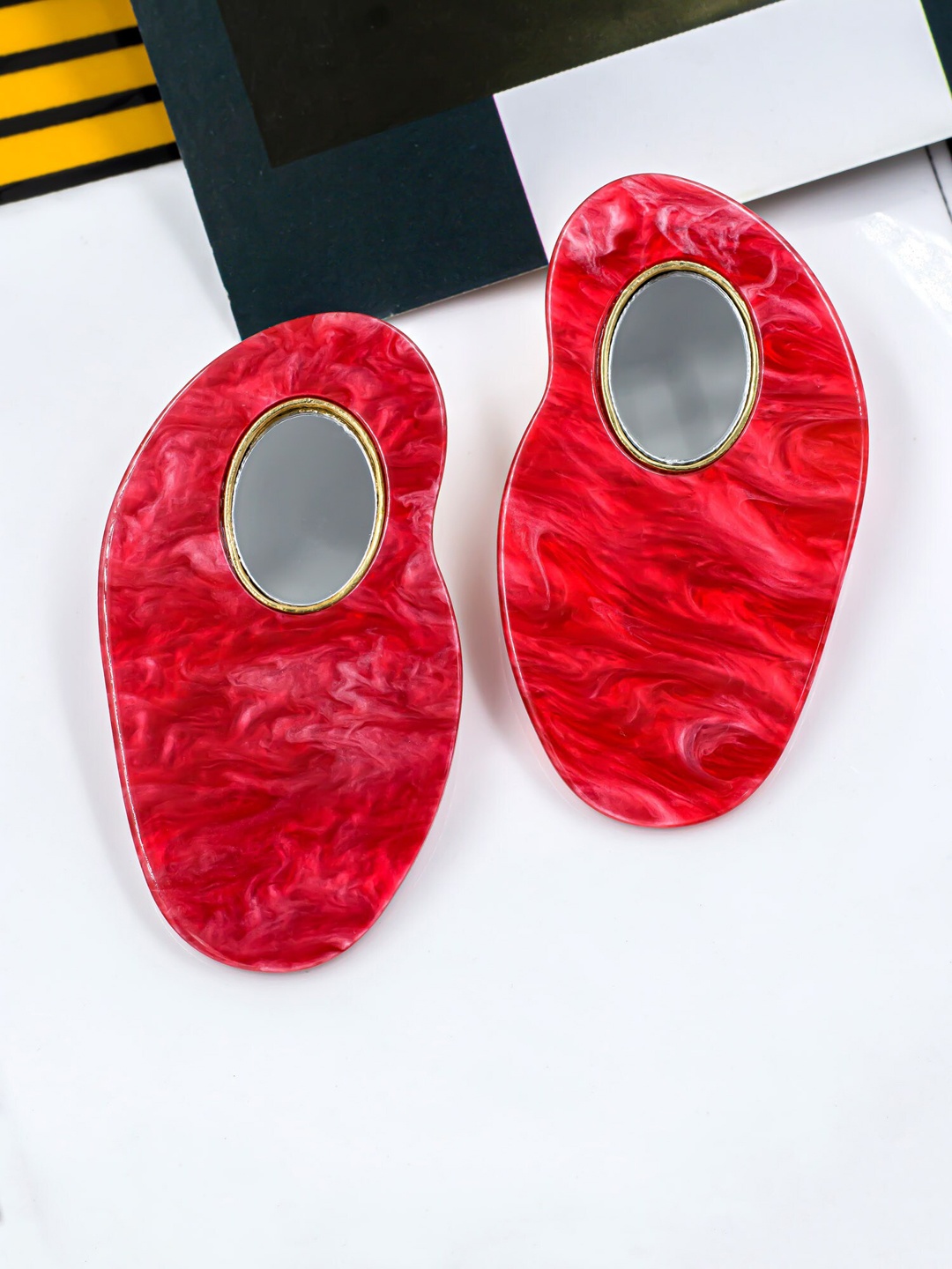 

Bellofox Women Red Oval Drop Earrings