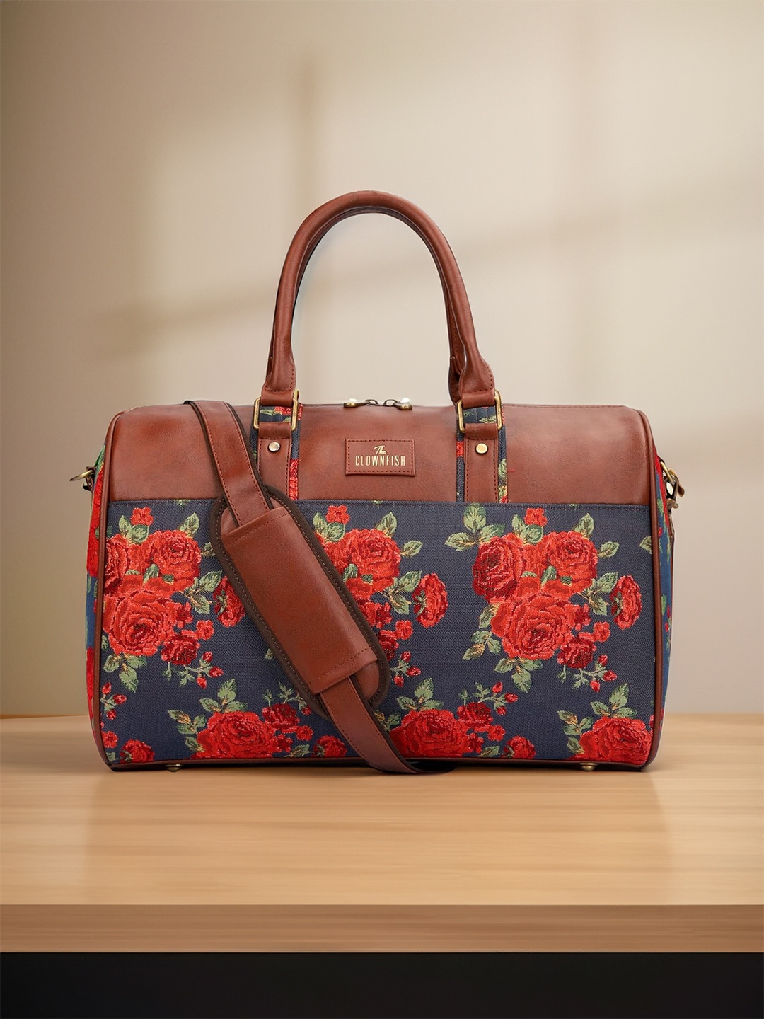 

THE CLOWNFISH Unisex Navy-Blue & Red Printed Travel Duffel Bag