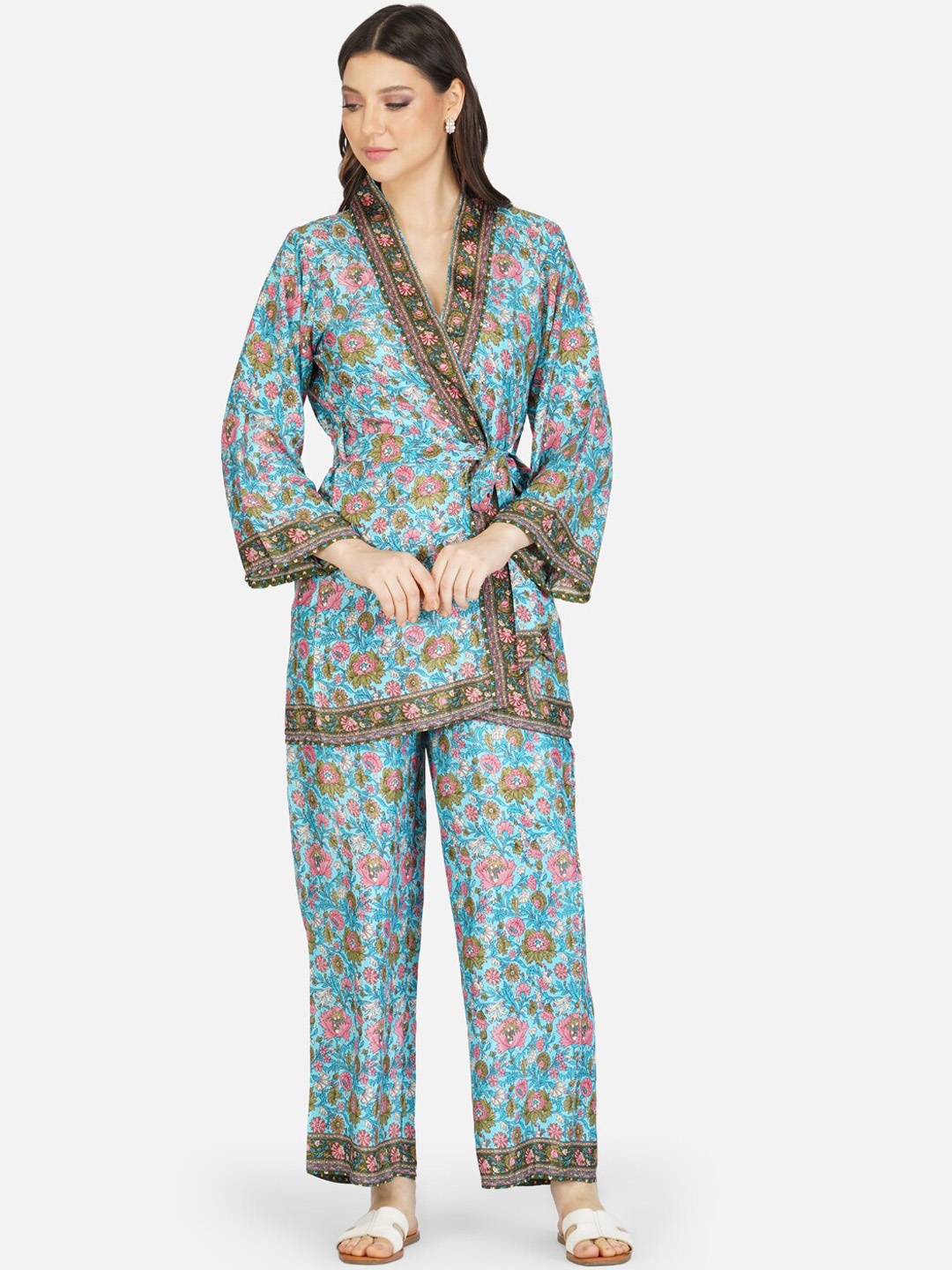 

HOUSE OF KARI 3 Pieces Women Blue & Pink Printed Co-ords
