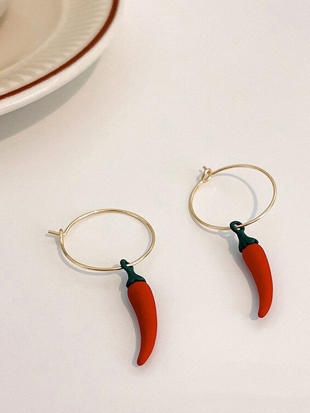 

Unwind by Yellow Chimes Red Gold-Plated Chilli Hoop Earrings