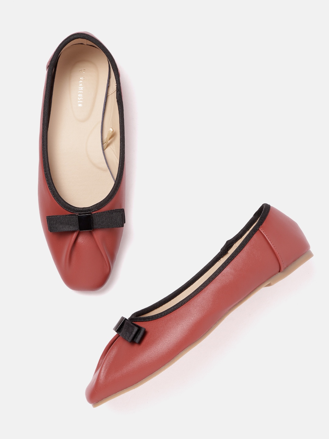 

Van Heusen Woman Solid Ballerinas with Bows Detail, Red