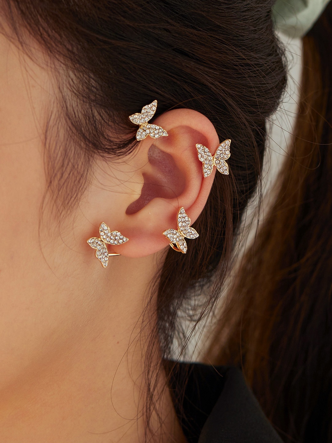 

Yellow Chimes Gold Plated Butterfly Designed Non-Pierced Ear Cuff Earrings