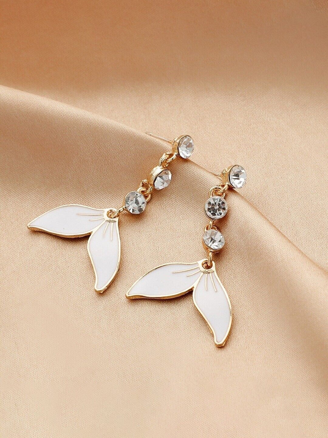 

Yellow Chimes White & Gold-Toned Crystal Leaflet Drop Dangle Earrings