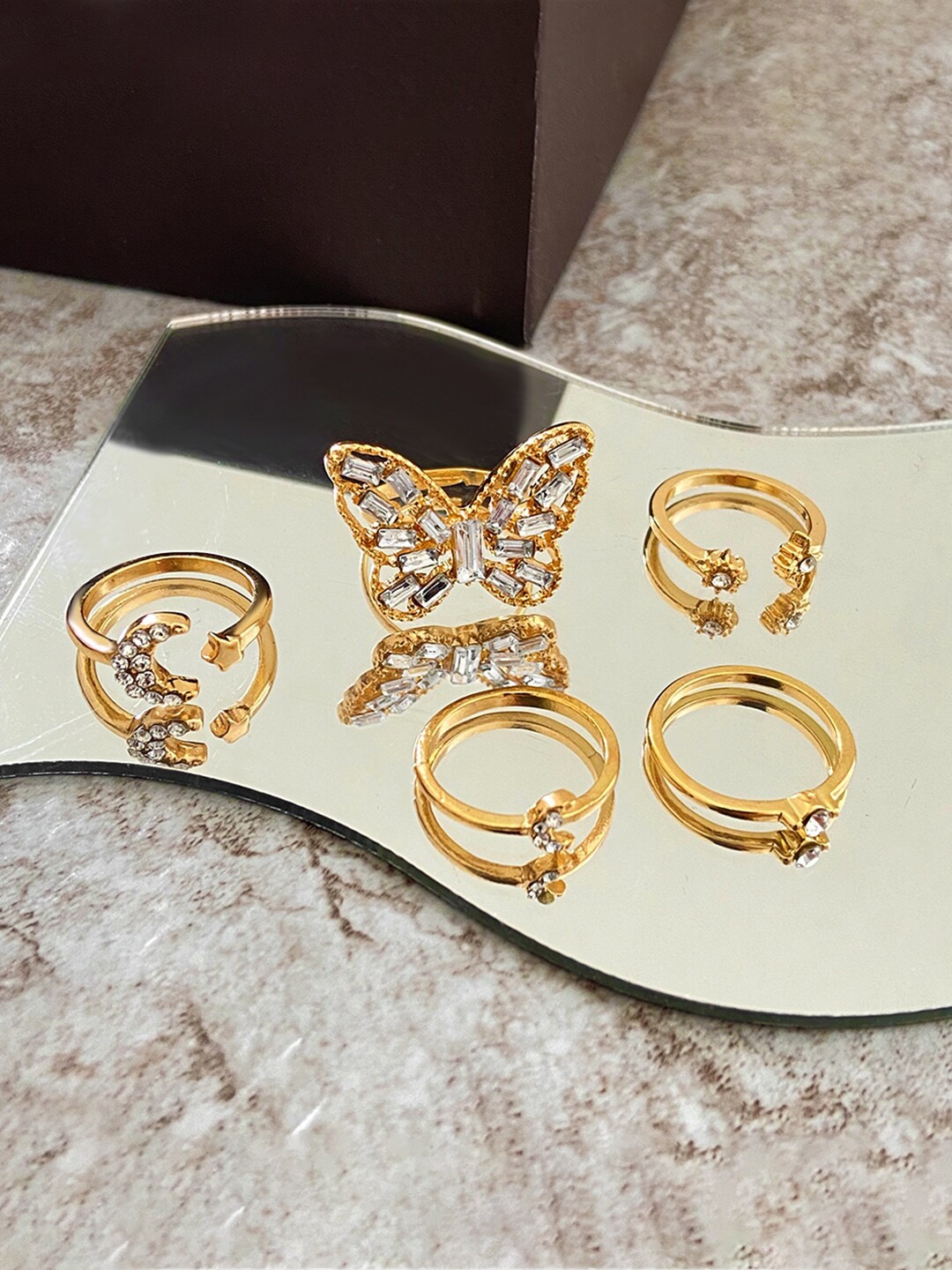 

Yellow Chimes Set Of 5 Gold-Plated Crystal Studded Adjustable Finger Ring