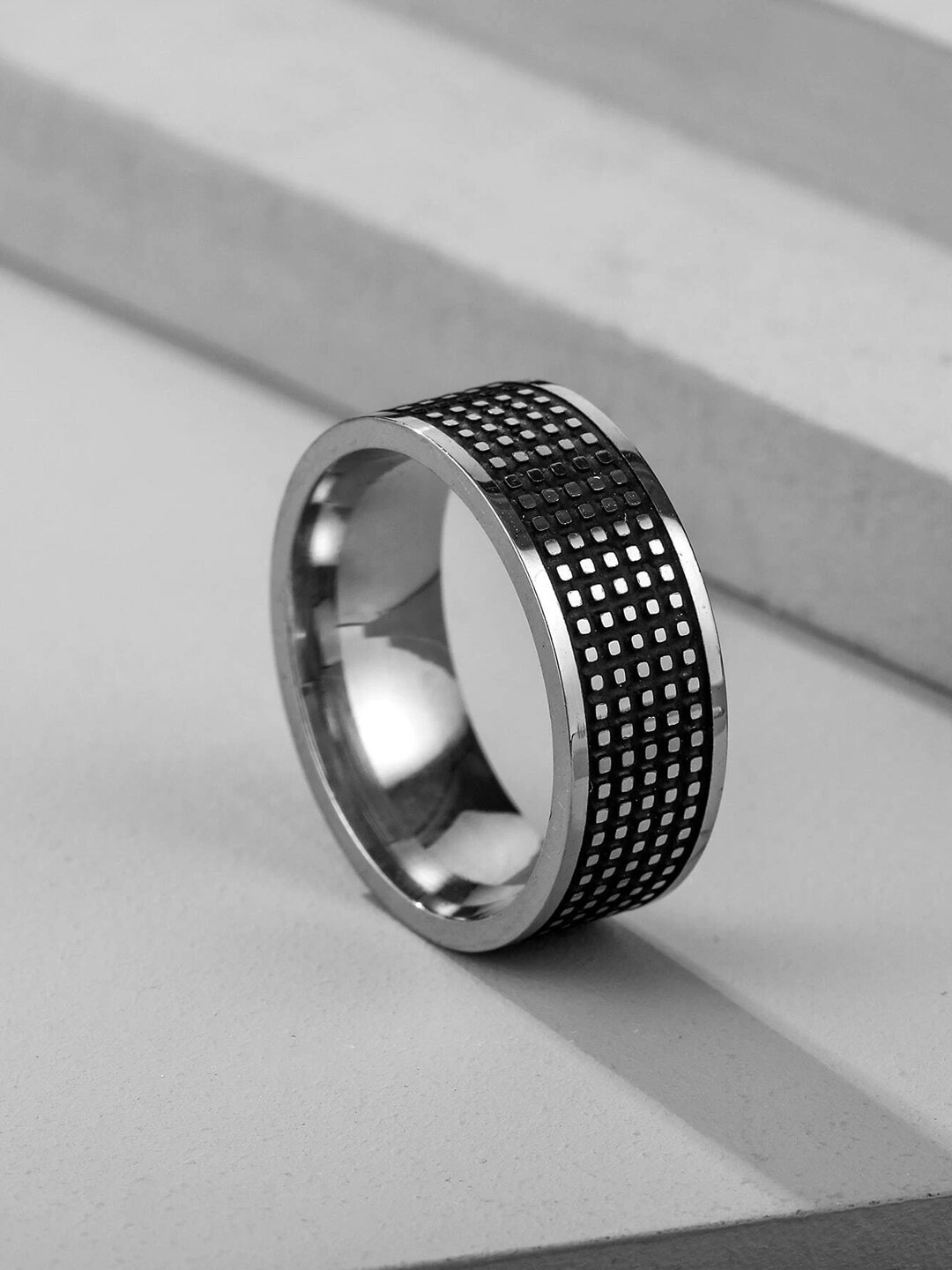 

Yellow Chimes Men Black Platinum-Plated Titanium Steel Never Fading Band Ring