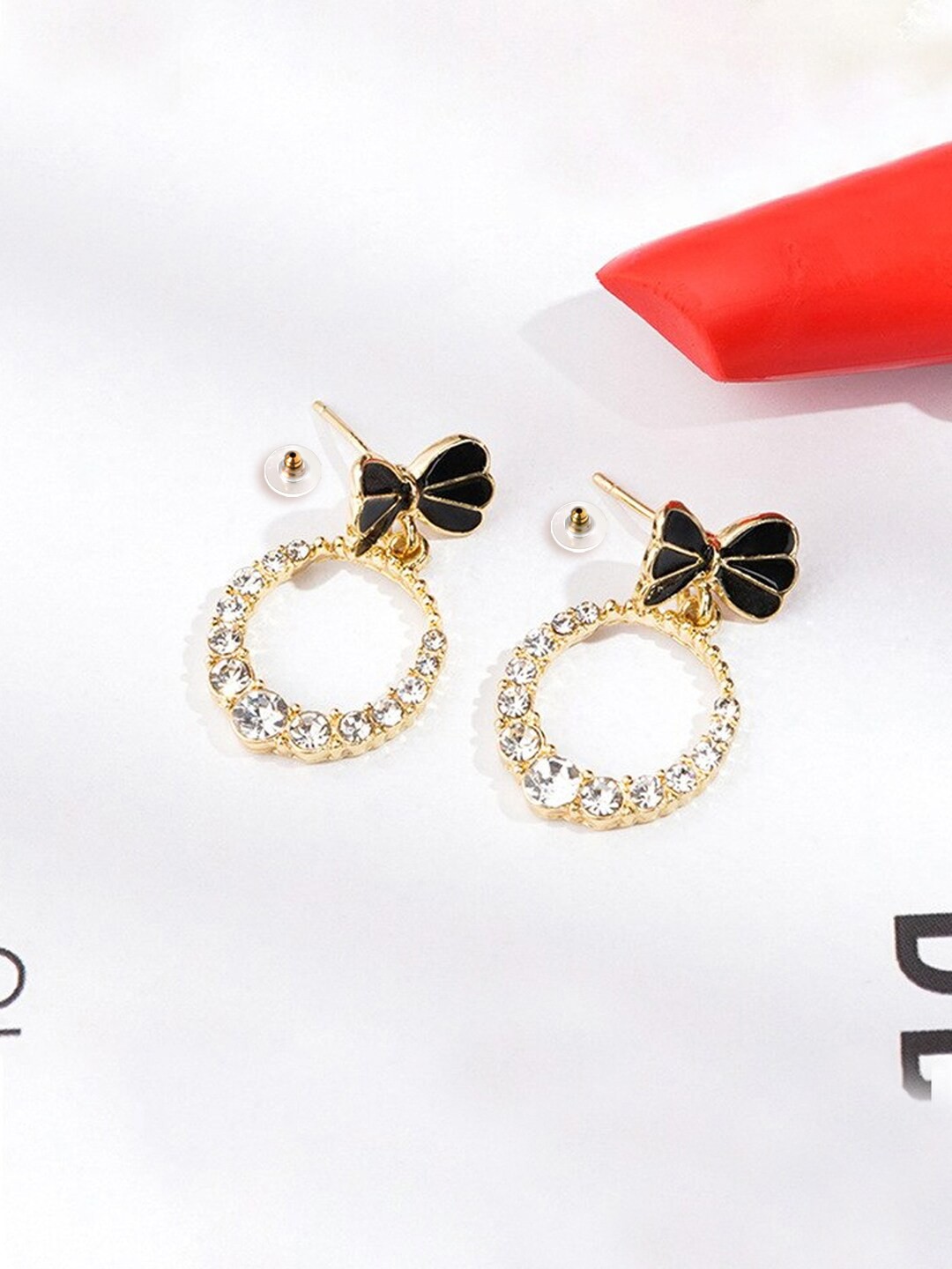 

Unwind by Yellow Chimes Gold-Toned & Black Crystal Studded Drop Earrings