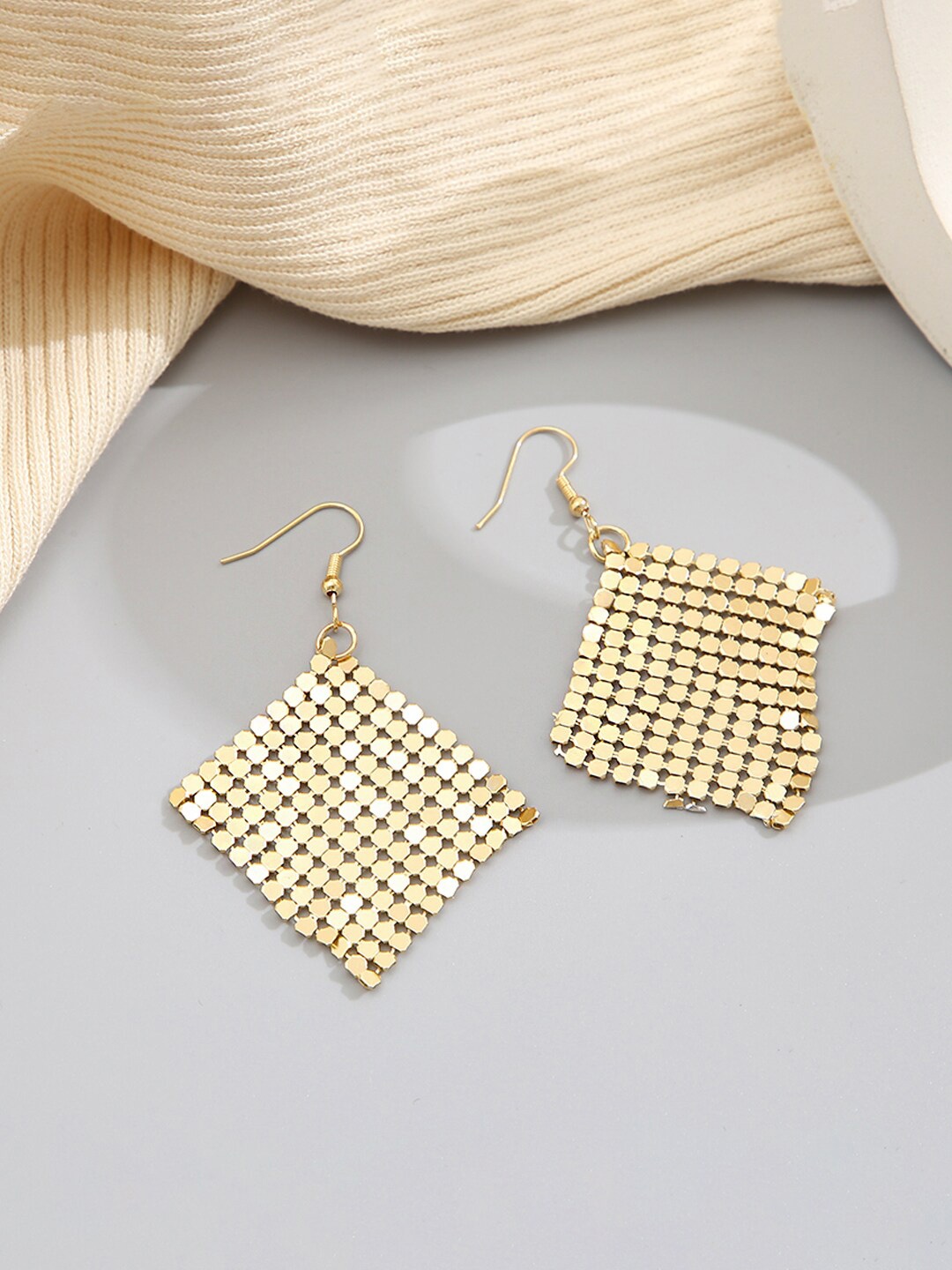 

Unwind by Yellow Chimes Gold-Toned Contemporary Meshy Dangler Earrings