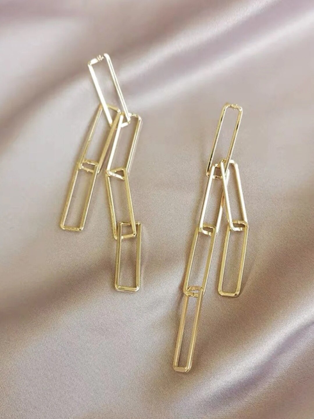 

Yellow Chimes Gold-Plated Linked Chain Drop Danglers Earrings