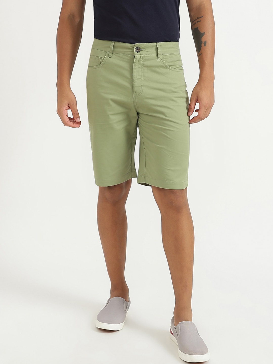 

United Colors of Benetton Men Olive Green Slim Fit Chino Shorts