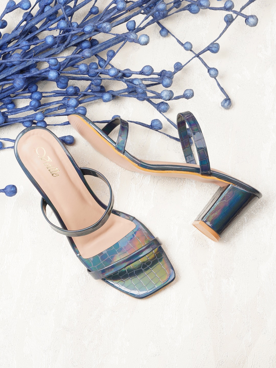 

VEILLE Women Blue Textured PU Block Sandals