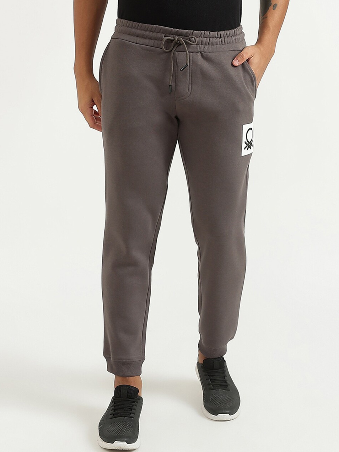 

United Colors of Benetton Men Grey Solid Joggers