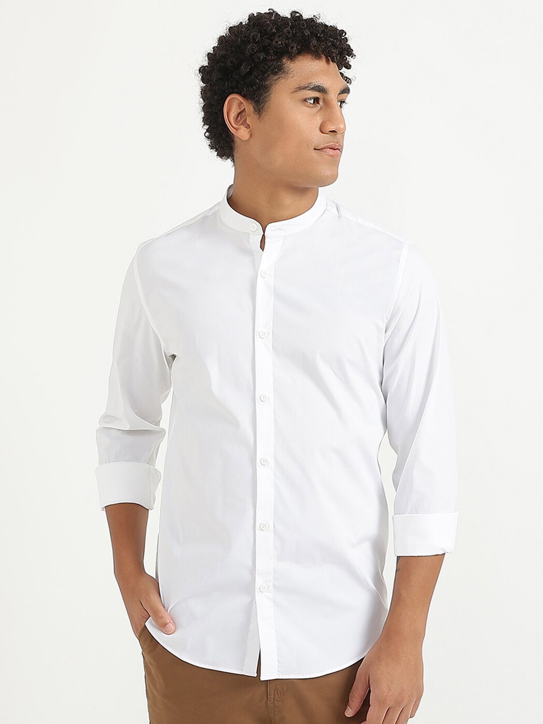 

United Colors of Benetton Men White Slim Fit Cotton Casual Shirt