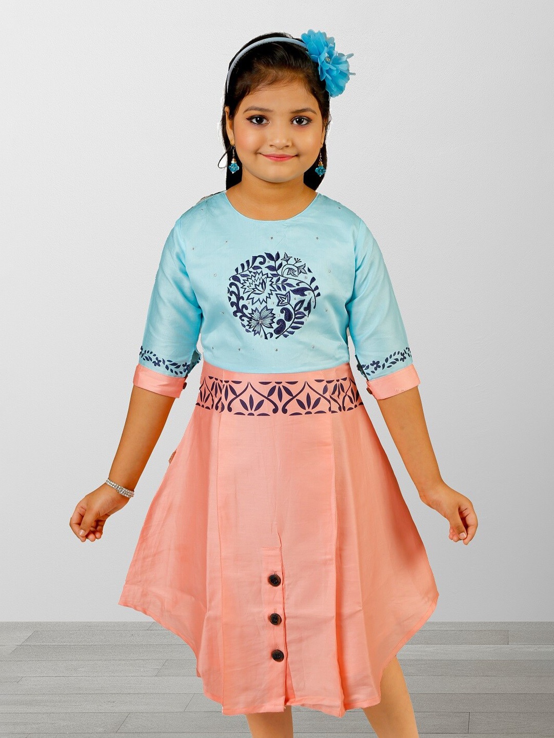 

ZOOBA Girls Turquoise Blue & Peach-Coloured Floral Colourblocked Dress