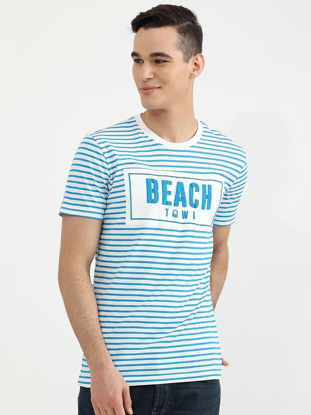 

United Colors of Benetton Men Multicoloured Striped Applique T-shirt, Multi