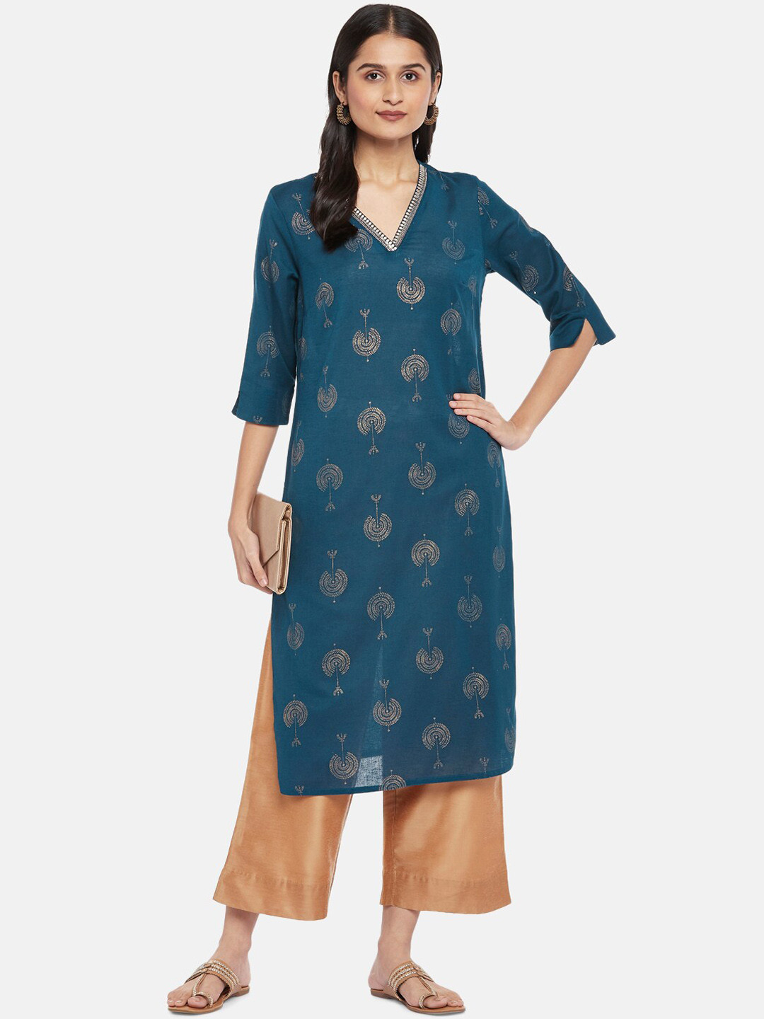 

RANGMANCH BY PANTALOONS Women Blue Ethnic Motifs Embellished Kurta